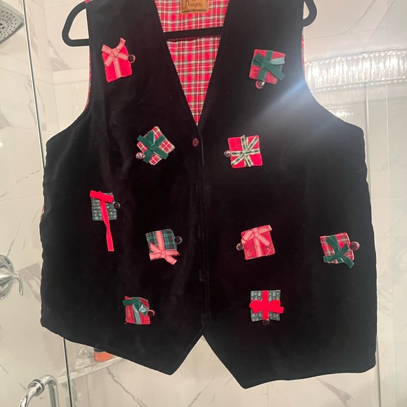 Vintage 🎁black, velvet Christmas🎁 vest size🎁 large🎄🎁 - Picture 4 of 17